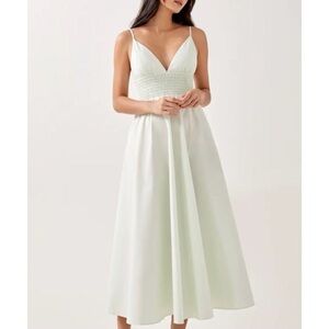 Love, Bonito | Leilany Padded Smocked Dress in mint